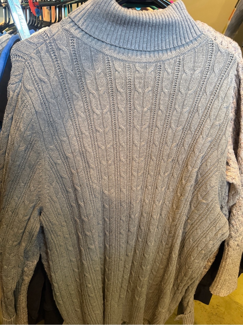 Womens Cable Knit Turtleneck Sweater - Gray